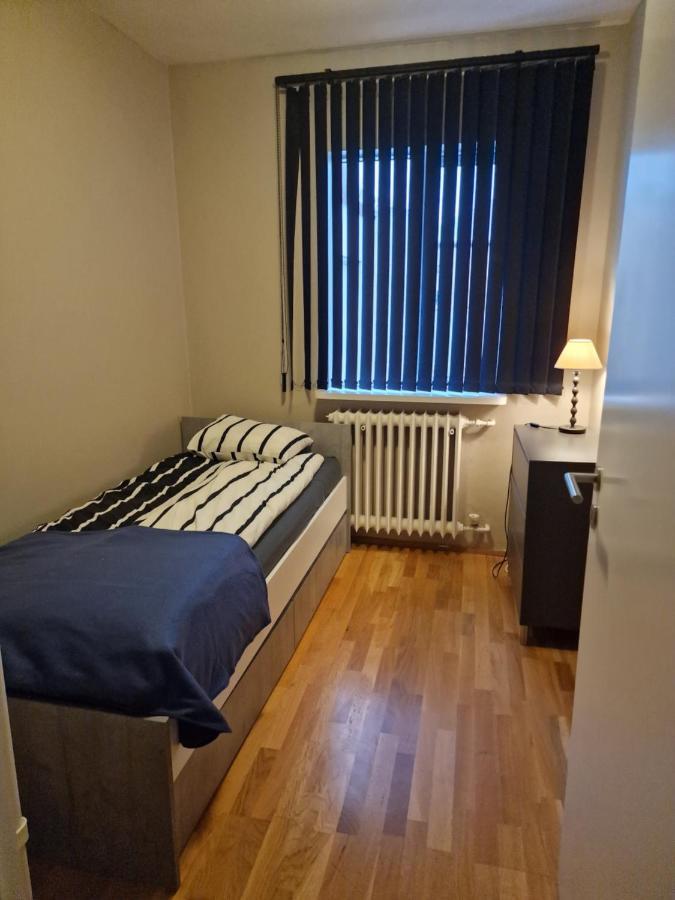 Sol - S12 Guesthouse Keflavik Bagian luar foto